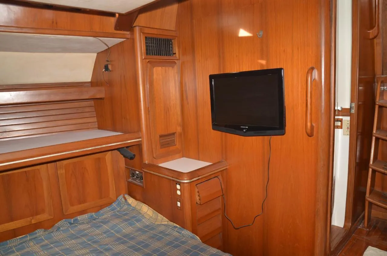 Serenity Boatel In San Juan Hotell 0*,